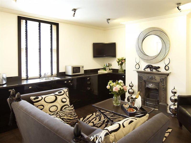 Strozzi Palace Suites By Mansley Cheltenham Esterno foto