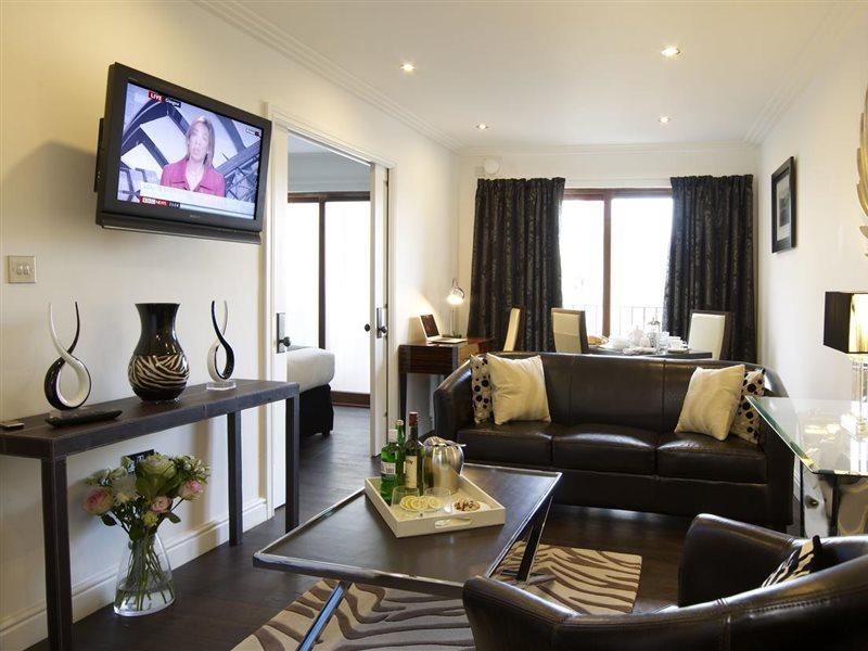 Strozzi Palace Suites By Mansley Cheltenham Esterno foto